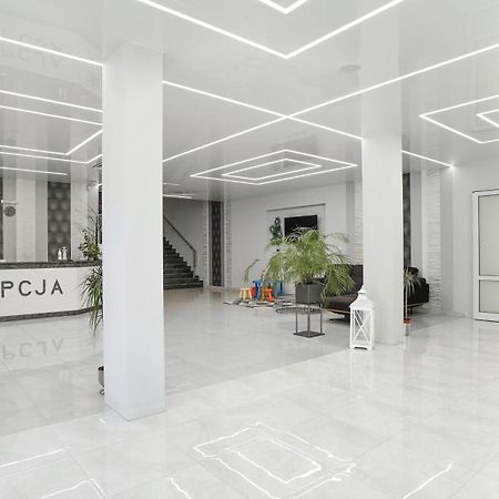 Hotel - Restauracja "Sloneczna" Jarocin Ngoại thất bức ảnh